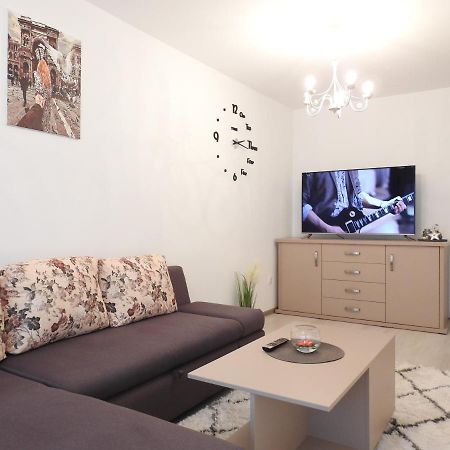 Trust Apartaments 2 Braşov Exteriör bild